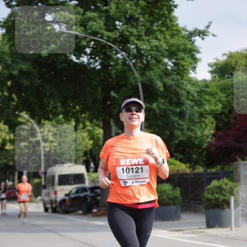 15.06.2025 - REWE Women's Run Jannik Wohlers http://msf.ph/oto/7953800 15.06.2025 08:49:01 Laufen 10121 meine-sportfotos.de