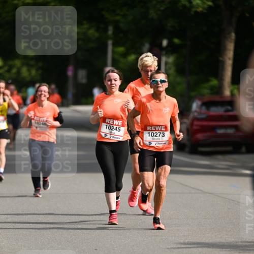 15.06.2025 - REWE Women's Run Dr. Thomas Lammeyer http://msf.ph/oto/7953820 15.06.2025 09:43:17 Laufen 10240, 10245, 10273 meine-sportfotos.de
