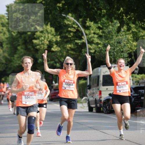 15.06.2025 - REWE Women's Run Jannik Wohlers http://msf.ph/oto/7953825 15.06.2025 08:49:04 Laufen 0079, 10496, 10364, 10571 meine-sportfotos.de