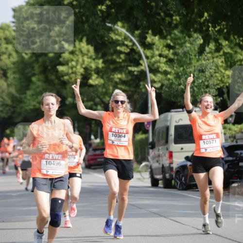 15.06.2025 - REWE Women's Run Jannik Wohlers http://msf.ph/oto/7953827 15.06.2025 08:49:04 Laufen 079, 10496, 10364, 10571 meine-sportfotos.de