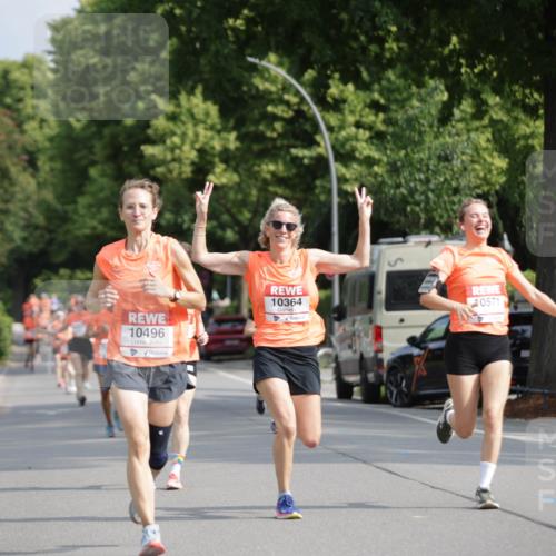 15.06.2025 - REWE Women's Run Jannik Wohlers http://msf.ph/oto/7953835 15.06.2025 08:49:05 Laufen 10496, 10364, 0571 meine-sportfotos.de