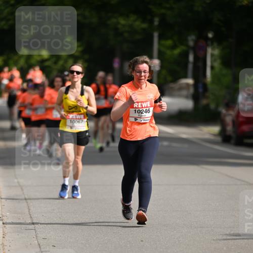 15.06.2025 - REWE Women's Run Dr. Thomas Lammeyer http://msf.ph/oto/7953858 15.06.2025 09:43:20 Laufen 3, 10067, 10246 meine-sportfotos.de