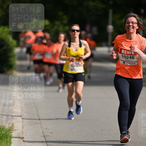 15.06.2025 - REWE Women's Run Dr. Thomas Lammeyer http://msf.ph/oto/7953877 15.06.2025 09:43:22 Laufen 1006, 10246 meine-sportfotos.de