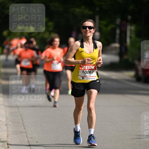 15.06.2025 - REWE Women's Run Dr. Thomas Lammeyer http://msf.ph/oto/7953900 15.06.2025 09:43:23 Laufen 10067 meine-sportfotos.de