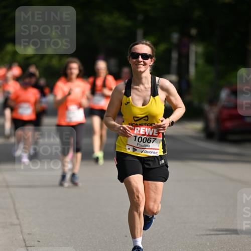 15.06.2025 - REWE Women's Run Dr. Thomas Lammeyer http://msf.ph/oto/7953909 15.06.2025 09:43:24 Laufen 10067 meine-sportfotos.de