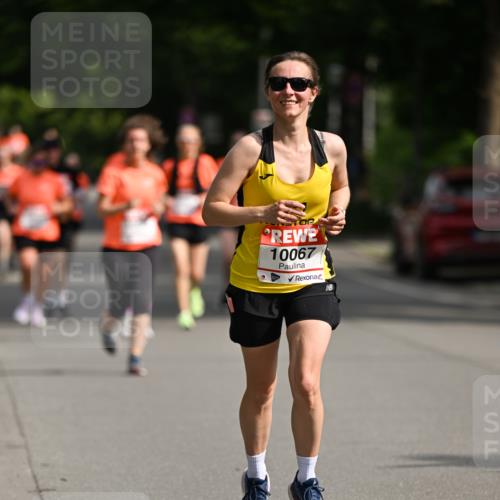 15.06.2025 - REWE Women's Run Dr. Thomas Lammeyer http://msf.ph/oto/7953910 15.06.2025 09:43:24 Laufen 10067 meine-sportfotos.de