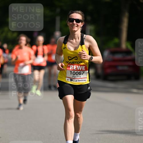15.06.2025 - REWE Women's Run Dr. Thomas Lammeyer http://msf.ph/oto/7953918 15.06.2025 09:43:25 Laufen 10067 meine-sportfotos.de