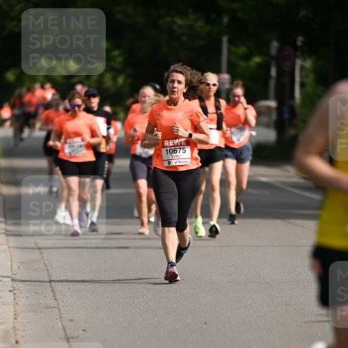 15.06.2025 - REWE Women's Run Dr. Thomas Lammeyer http://msf.ph/oto/7953930 15.06.2025 09:43:26 Laufen 10675 meine-sportfotos.de