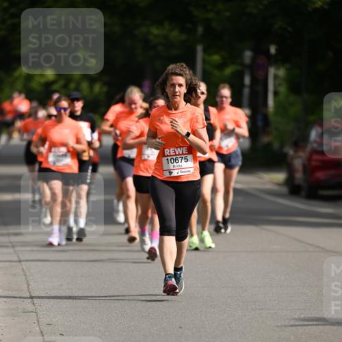 15.06.2025 - REWE Women's Run Dr. Thomas Lammeyer http://msf.ph/oto/7953936 15.06.2025 09:43:26 Laufen 10675 meine-sportfotos.de