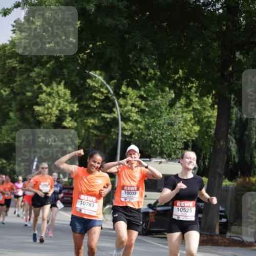 15.06.2025 - REWE Women's Run Jannik Wohlers http://msf.ph/oto/7953946 15.06.2025 08:49:09 Laufen 10775, 10033, 10763, 10525 meine-sportfotos.de