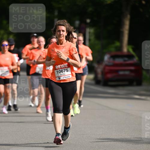 15.06.2025 - REWE Women's Run Dr. Thomas Lammeyer http://msf.ph/oto/7953959 15.06.2025 09:43:28 Laufen 10675 meine-sportfotos.de
