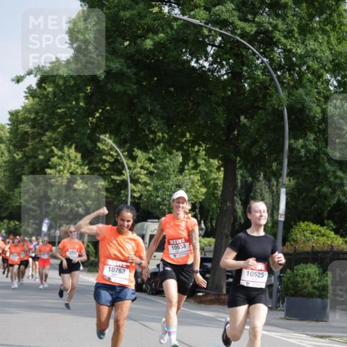 15.06.2025 - REWE Women's Run Jannik Wohlers http://msf.ph/oto/7953981 15.06.2025 08:49:10 Laufen 10033, 10775, 10763, 10525 meine-sportfotos.de