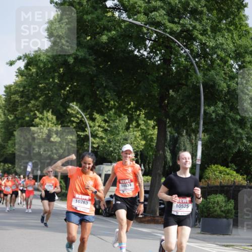 15.06.2025 - REWE Women's Run Jannik Wohlers http://msf.ph/oto/7953984 15.06.2025 08:49:10 Laufen 10775, 10033, 10763, 10525 meine-sportfotos.de