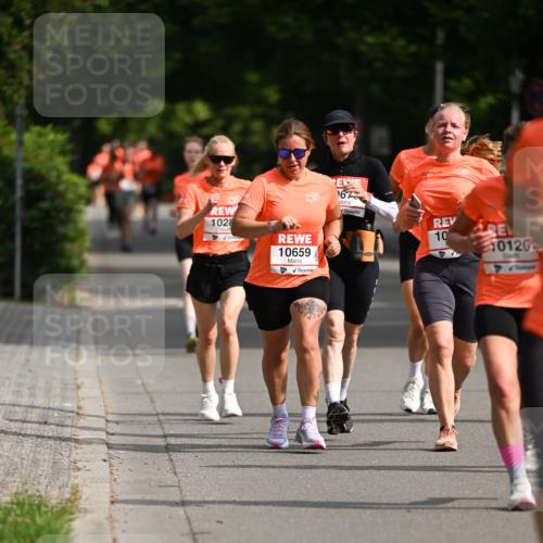 15.06.2025 - REWE Women's Run Dr. Thomas Lammeyer http://msf.ph/oto/7953985 15.06.2025 09:43:30 Laufen 1028, 10659, 167, 10, 10120 meine-sportfotos.de