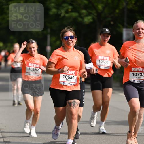 15.06.2025 - REWE Women's Run Dr. Thomas Lammeyer http://msf.ph/oto/7954023 15.06.2025 09:43:33 Laufen 10282, 10659, 10583, 10733 meine-sportfotos.de