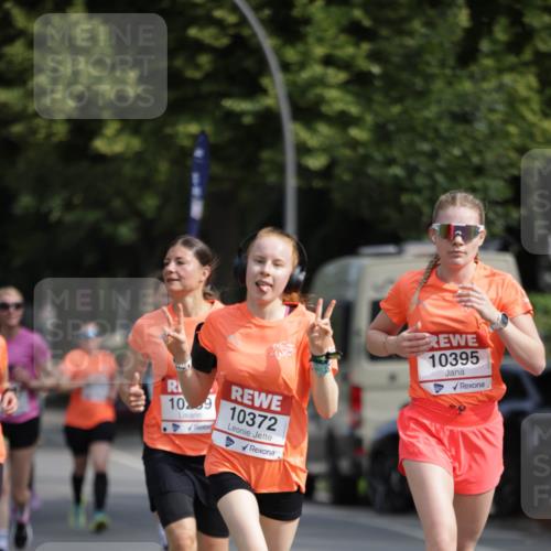 15.06.2025 - REWE Women's Run Jannik Wohlers http://msf.ph/oto/7954072 15.06.2025 08:49:19 Laufen 10, 10372, 10395 meine-sportfotos.de