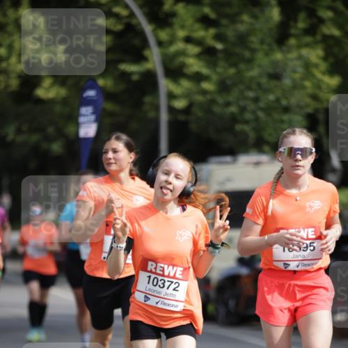 15.06.2025 - REWE Women's Run Jannik Wohlers http://msf.ph/oto/7954084 15.06.2025 08:49:19 Laufen 10372, 18395 meine-sportfotos.de