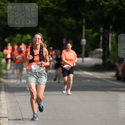 15.06.2025 - REWE Women's Run Dr. Thomas Lammeyer http://msf.ph/oto/7954085 15.06.2025 09:43:47 Laufen 10439 meine-sportfotos.de