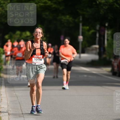 15.06.2025 - REWE Women's Run Dr. Thomas Lammeyer http://msf.ph/oto/7954088 15.06.2025 09:43:47 Laufen 10439 meine-sportfotos.de