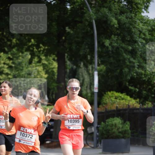 15.06.2025 - REWE Women's Run Jannik Wohlers http://msf.ph/oto/7954094 15.06.2025 08:49:20 Laufen 10, 10372, 10395 meine-sportfotos.de