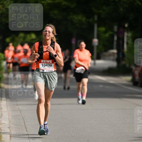 15.06.2025 - REWE Women's Run Dr. Thomas Lammeyer http://msf.ph/oto/7954098 15.06.2025 09:43:48 Laufen 10439 meine-sportfotos.de