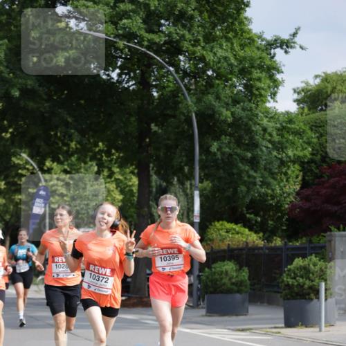 15.06.2025 - REWE Women's Run Jannik Wohlers http://msf.ph/oto/7954100 15.06.2025 08:49:20 Laufen 1028, 10372, 10395 meine-sportfotos.de