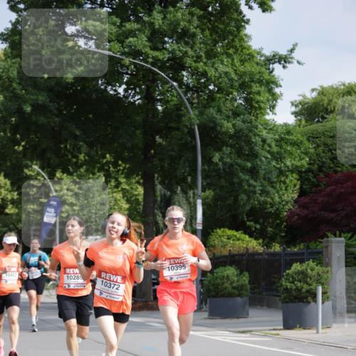 15.06.2025 - REWE Women's Run Jannik Wohlers http://msf.ph/oto/7954101 15.06.2025 08:49:20 Laufen 10403, 10289, 10372, 10395 meine-sportfotos.de