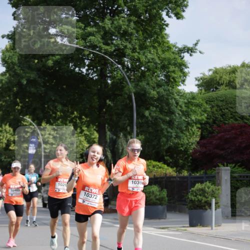 15.06.2025 - REWE Women's Run Jannik Wohlers http://msf.ph/oto/7954111 15.06.2025 08:49:20 Laufen 1039, 1028, 10403, 10372 meine-sportfotos.de