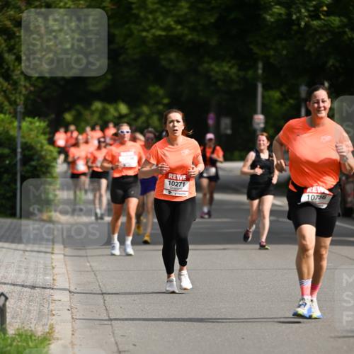 15.06.2025 - REWE Women's Run Dr. Thomas Lammeyer http://msf.ph/oto/7954142 15.06.2025 09:43:52 Laufen 10271, 10756 meine-sportfotos.de