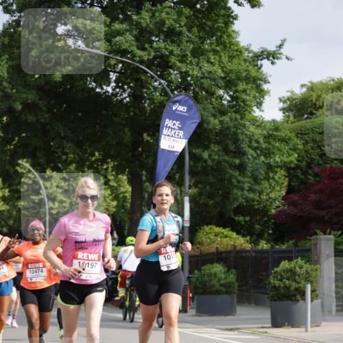 15.06.2025 - REWE Women's Run Jannik Wohlers http://msf.ph/oto/7954183 15.06.2025 08:49:24 Laufen 05, 30, 44, 10474, 5446411, 0975, 19197, 1087, 9 meine-sportfotos.de