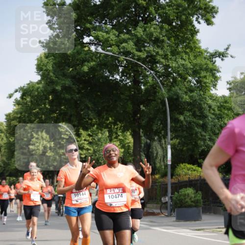 15.06.2025 - REWE Women's Run Jannik Wohlers http://msf.ph/oto/7954221 15.06.2025 08:49:26 Laufen 10144, 10474 meine-sportfotos.de