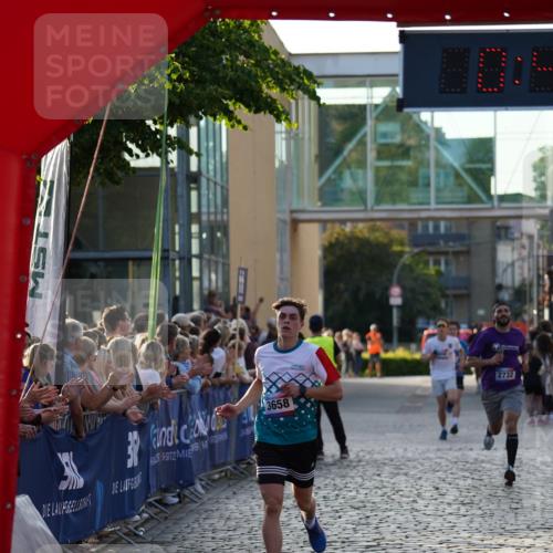 13.06.2025 - Holstenköstenlauf Felixshl http://msf.ph/oto/7954227 13.06.2025 19:44:22 Laufen 2732, 2966, 3128, 3656, 3658 meine-sportfotos.de