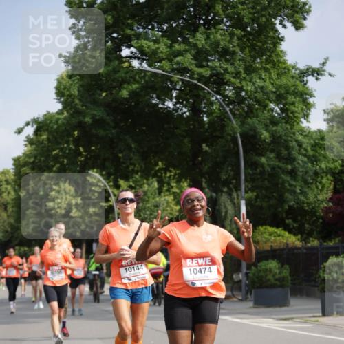 15.06.2025 - REWE Women's Run Jannik Wohlers http://msf.ph/oto/7954234 15.06.2025 08:49:26 Laufen 10156, 10144, 10474 meine-sportfotos.de