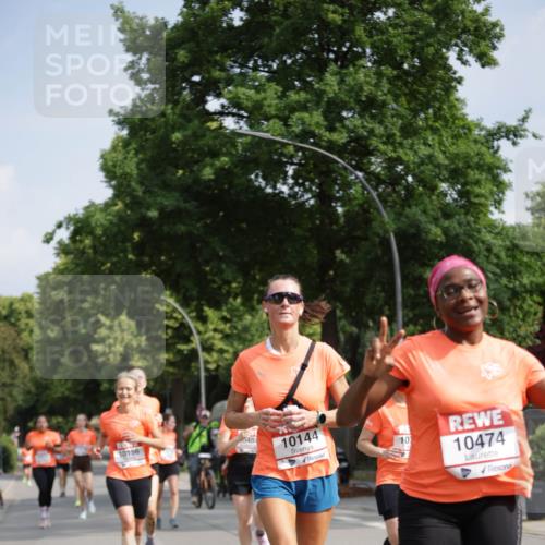 15.06.2025 - REWE Women's Run Jannik Wohlers http://msf.ph/oto/7954247 15.06.2025 08:49:27 Laufen 10156, 0484, 10144, 101, 10474 meine-sportfotos.de