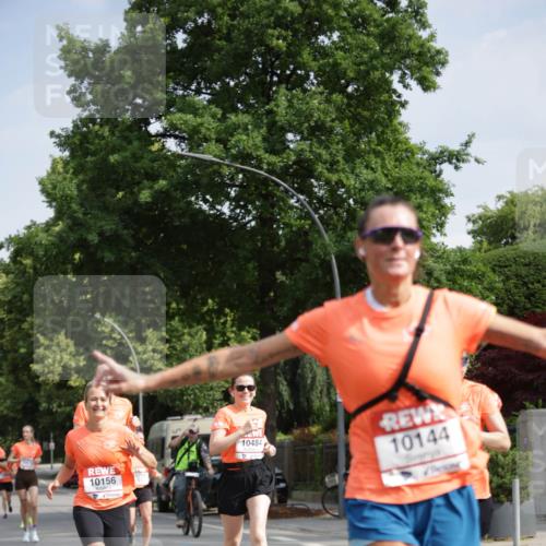 15.06.2025 - REWE Women's Run Jannik Wohlers http://msf.ph/oto/7954269 15.06.2025 08:49:27 Laufen 10156, 10144 meine-sportfotos.de