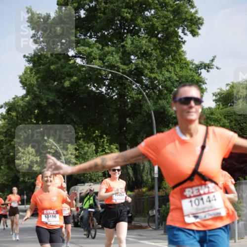 15.06.2025 - REWE Women's Run Jannik Wohlers http://msf.ph/oto/7954271 15.06.2025 08:49:27 Laufen 10156, 0754, 10484, 10144 meine-sportfotos.de