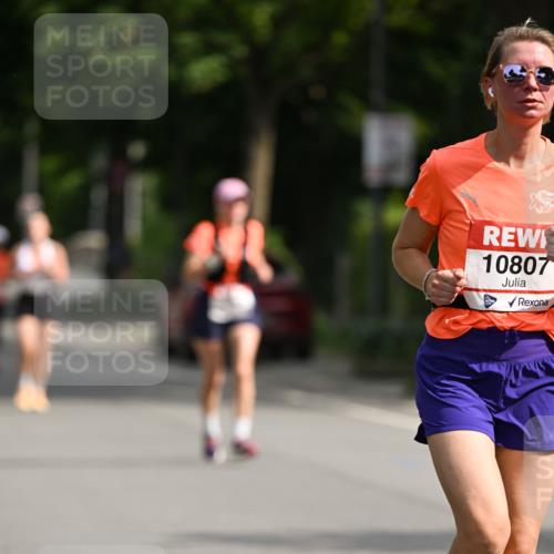 15.06.2025 - REWE Women's Run Dr. Thomas Lammeyer http://msf.ph/oto/7954275 15.06.2025 09:44:02 Laufen 10807 meine-sportfotos.de