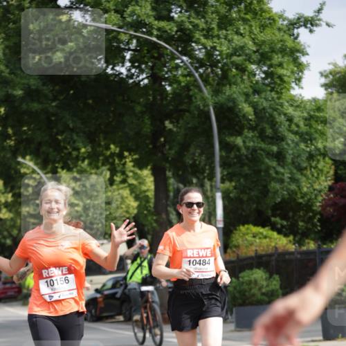 15.06.2025 - REWE Women's Run Jannik Wohlers http://msf.ph/oto/7954288 15.06.2025 08:49:28 Laufen 10156, 10484 meine-sportfotos.de