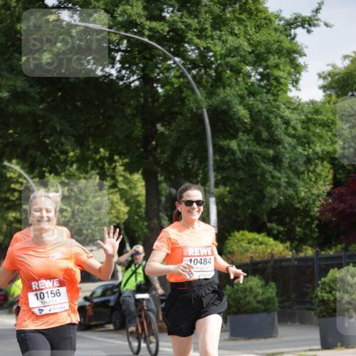 15.06.2025 - REWE Women's Run Jannik Wohlers http://msf.ph/oto/7954290 15.06.2025 08:49:28 Laufen 10156, 10484 meine-sportfotos.de