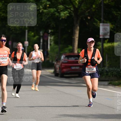 15.06.2025 - REWE Women's Run Dr. Thomas Lammeyer http://msf.ph/oto/7954293 15.06.2025 09:44:03 Laufen 10416, 10700, 10725 meine-sportfotos.de