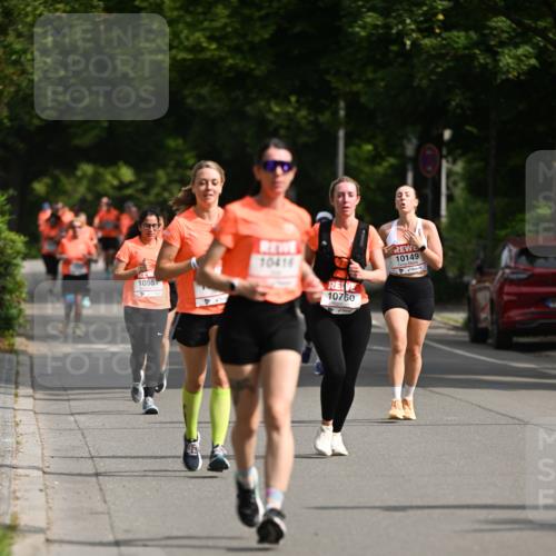 15.06.2025 - REWE Women's Run Dr. Thomas Lammeyer http://msf.ph/oto/7954298 15.06.2025 09:44:04 Laufen 10551, 10416, 10149, 10760 meine-sportfotos.de