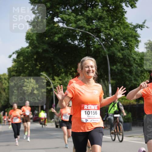 15.06.2025 - REWE Women's Run Jannik Wohlers http://msf.ph/oto/7954316 15.06.2025 08:49:29 Laufen 10156 meine-sportfotos.de