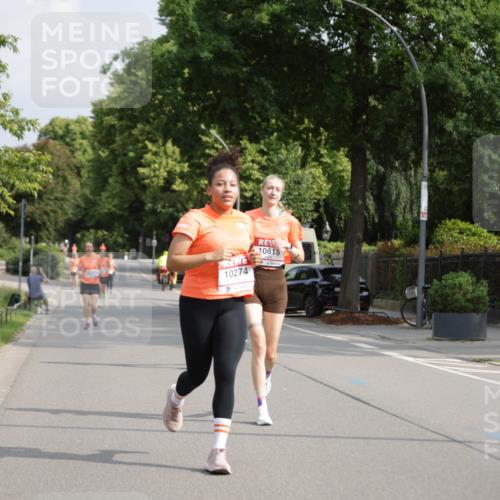 15.06.2025 - REWE Women's Run Jannik Wohlers http://msf.ph/oto/7954358 15.06.2025 08:49:32 Laufen 10615, 10274 meine-sportfotos.de