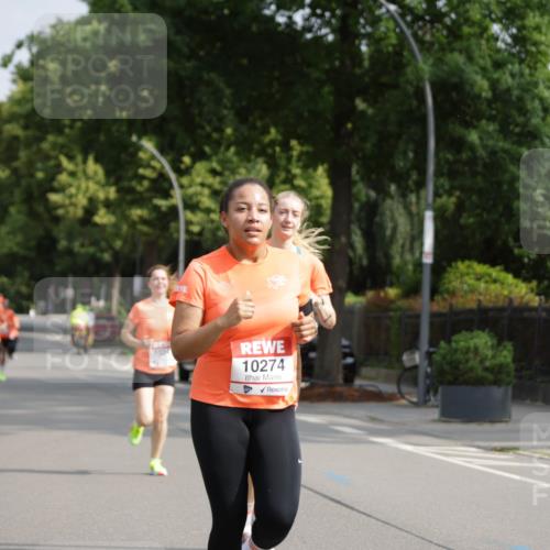 15.06.2025 - REWE Women's Run Jannik Wohlers http://msf.ph/oto/7954365 15.06.2025 08:49:33 Laufen 10274 meine-sportfotos.de