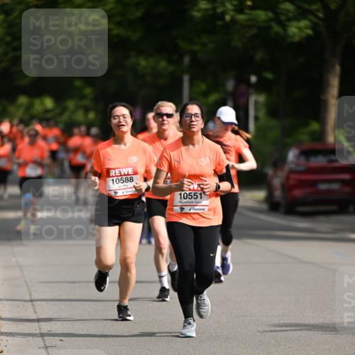 15.06.2025 - REWE Women's Run Dr. Thomas Lammeyer http://msf.ph/oto/7954384 15.06.2025 09:44:10 Laufen 10588, 10551 meine-sportfotos.de