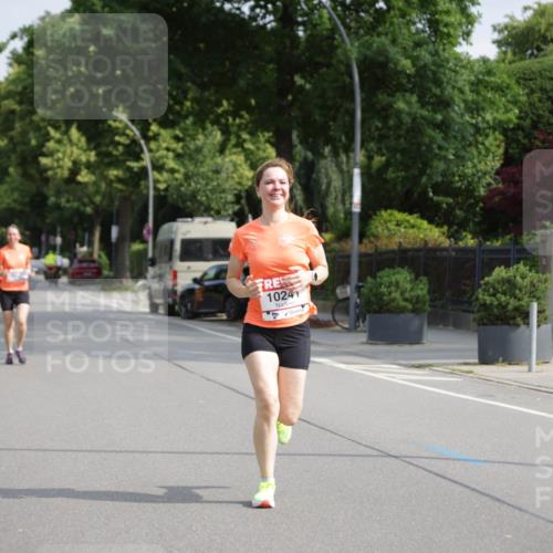 15.06.2025 - REWE Women's Run Jannik Wohlers http://msf.ph/oto/7954386 15.06.2025 08:49:35 Laufen 10241 meine-sportfotos.de