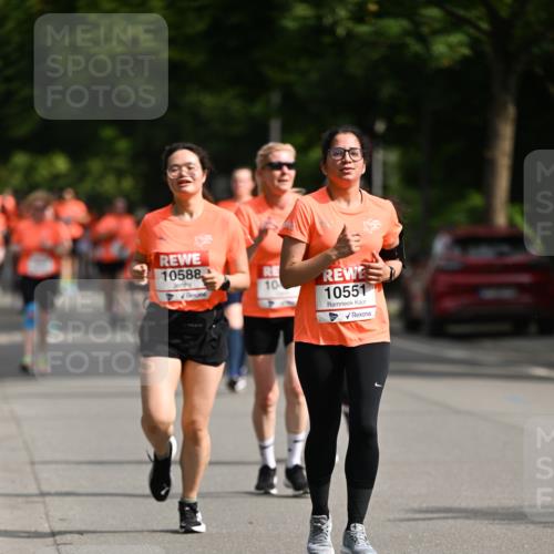 15.06.2025 - REWE Women's Run Dr. Thomas Lammeyer http://msf.ph/oto/7954400 15.06.2025 09:44:11 Laufen 10588, 10, 10551 meine-sportfotos.de