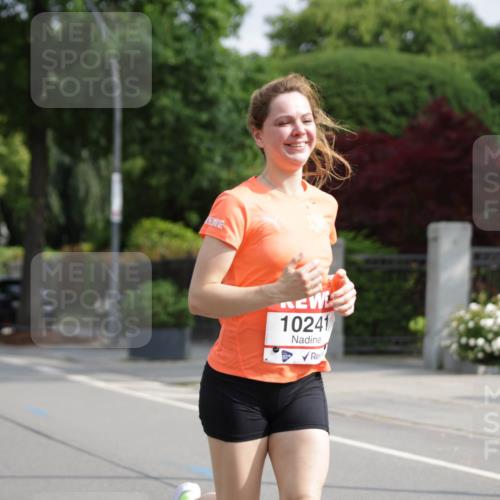 15.06.2025 - REWE Women's Run Jannik Wohlers http://msf.ph/oto/7954407 15.06.2025 08:49:36 Laufen 10241 meine-sportfotos.de
