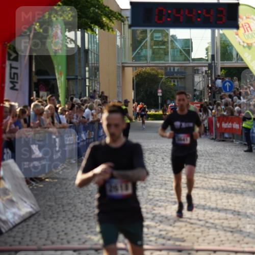 13.06.2025 - Holstenköstenlauf Felixshl http://msf.ph/oto/7954416 13.06.2025 19:44:42 Laufen 2618, 2625, 3641 meine-sportfotos.de