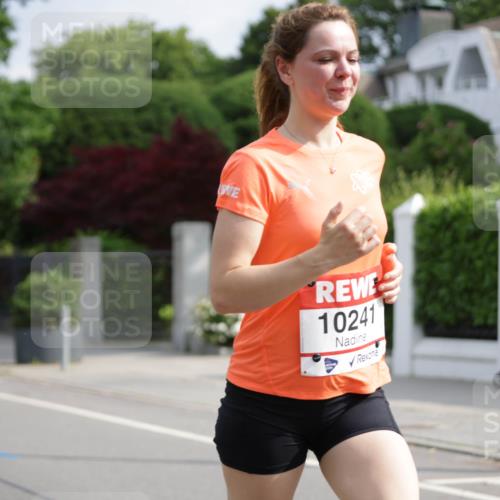 15.06.2025 - REWE Women's Run Jannik Wohlers http://msf.ph/oto/7954429 15.06.2025 08:49:37 Laufen 10241 meine-sportfotos.de